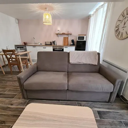 Appart'Hotel- Le Budapest Melun